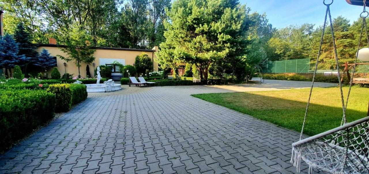 Hotel Leszczynski Konstantynów Łódzki المظهر الخارجي الصورة
